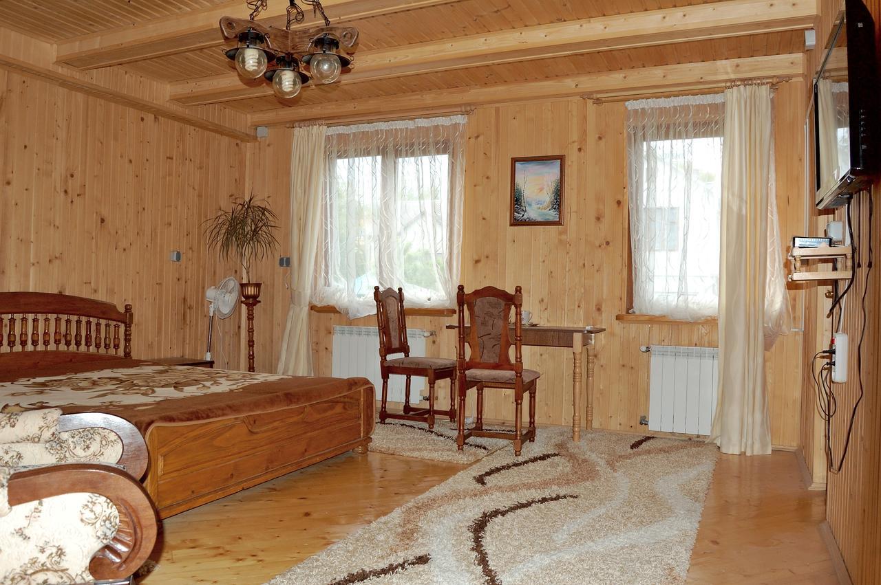 U Olgi Hotel Truskavets Eksteriør billede