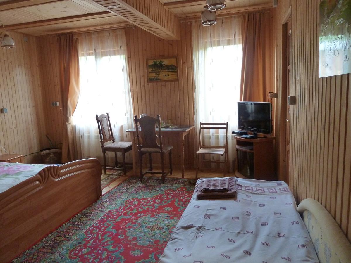 U Olgi Hotel Truskavets Eksteriør billede
